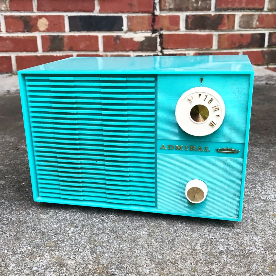 Admiral Y-2998 Radio Restoration - Forever Analog